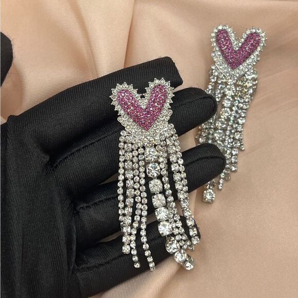 Glamorous Heart-Shaped Drop Earrings with Rhinestone Fringe - Picture 5 of 8